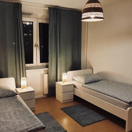 Monteurwohnung Fuer 6 Personen In 라이프치히 외부 사진